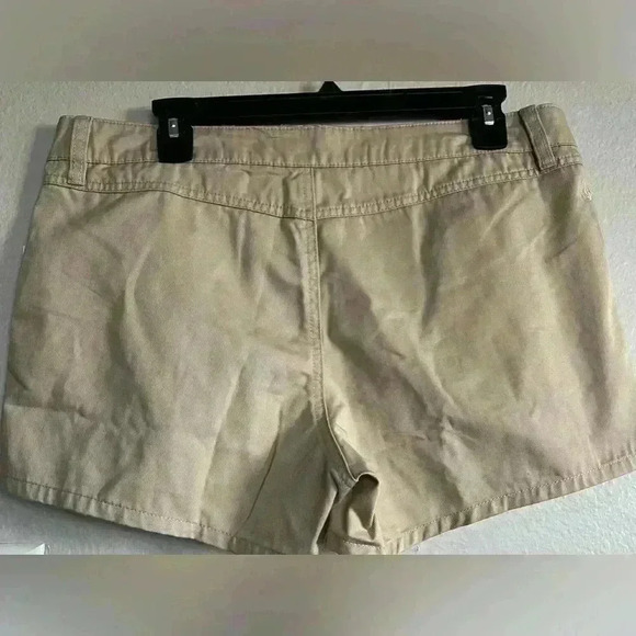 Volcom Tan Shorts Volcom So Chickie Short Size 31 NWT - Picture 2 of 4